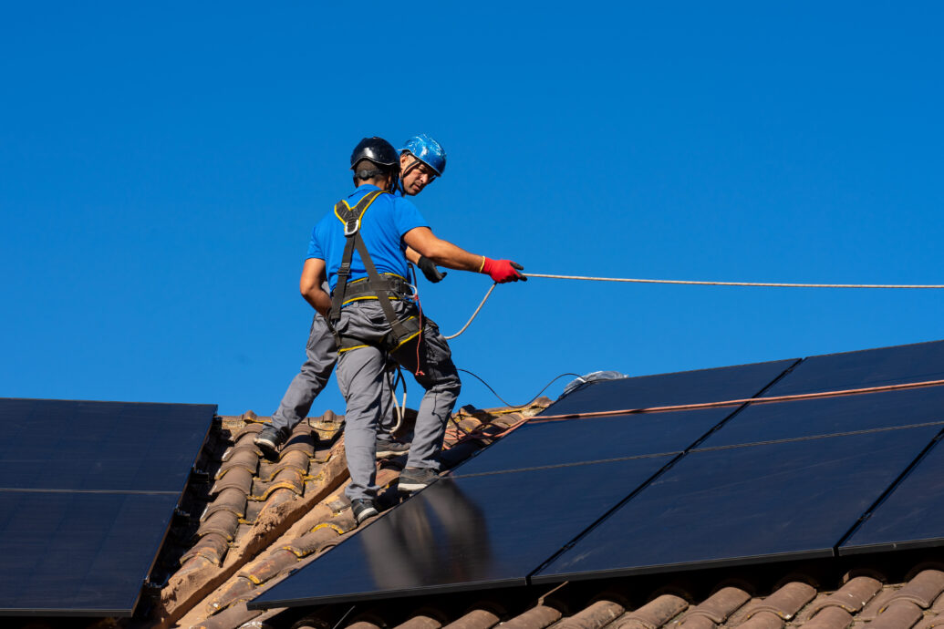 práce na šikmé střeše